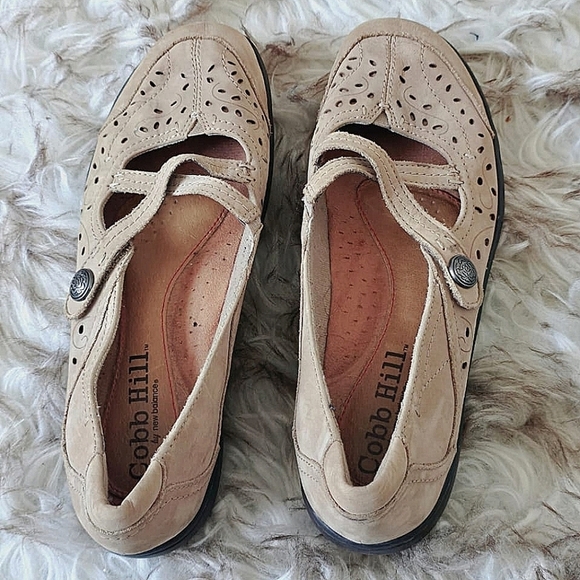 Cobb Hill by New Balance Rockport Women's Brown Flats Size 8N 🌴 - Picture 2 of 7